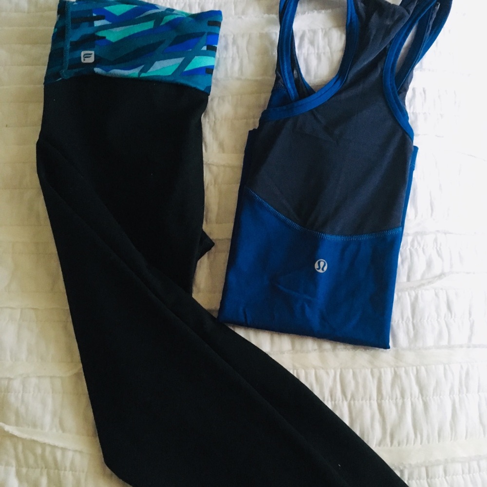 Fabletics Salar Crop Compression Leggings 5/$25